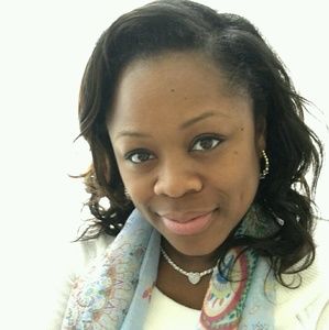 Meet your Posher, Tia